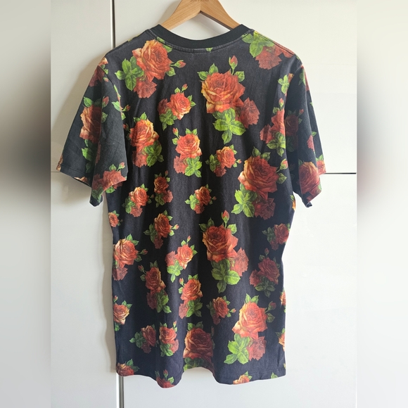 Oversized Thick Floral Tee - Picture 7 of 9